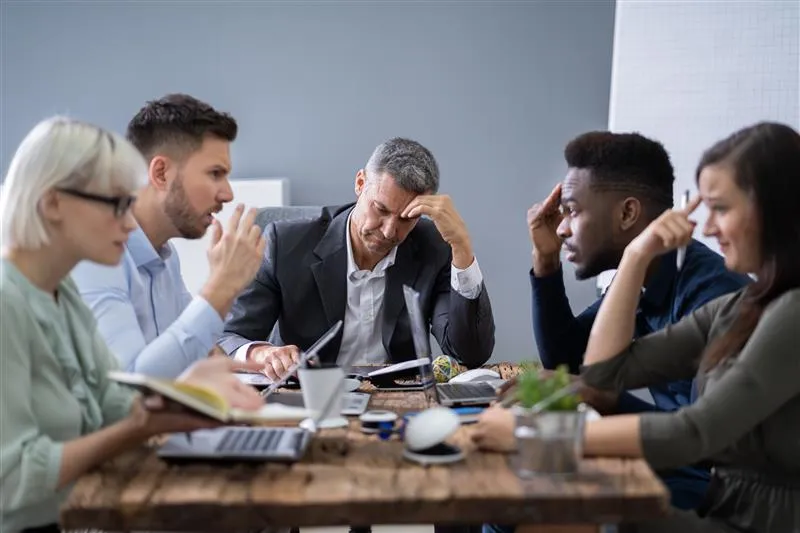 En moyenne, les grandes entreprises prennent près de 100 jours pour être pleinement opérationnelles face à une crise cyber – Source : Immersive Labs.